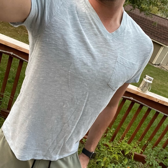 Soft Gap Tee - Picture 1 of 4